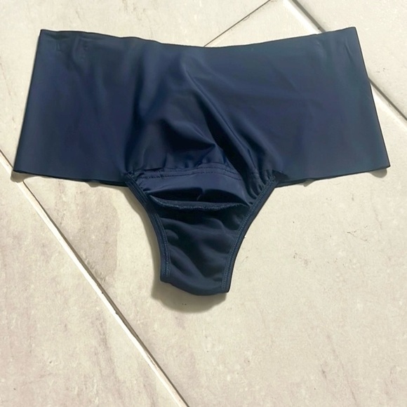⭐️NWT,HANKY PANK, BREATHESOFT HI-RISE THONG, Navy Blue, Size Small - Picture 3 of 14